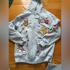 NWOT Disney Box Lunch Winnie the Pooh Graphic Hoodie - Blue Size SM